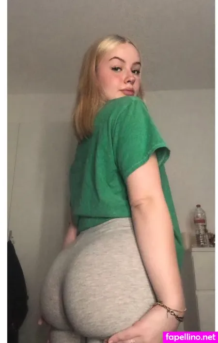 Amparita OnlyFans Thumbnail #Ff9kZiJ2Gr