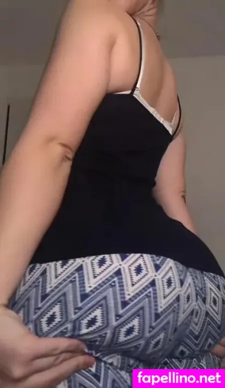 Amparita OnlyFans Thumbnail #MLKYDRFyrF