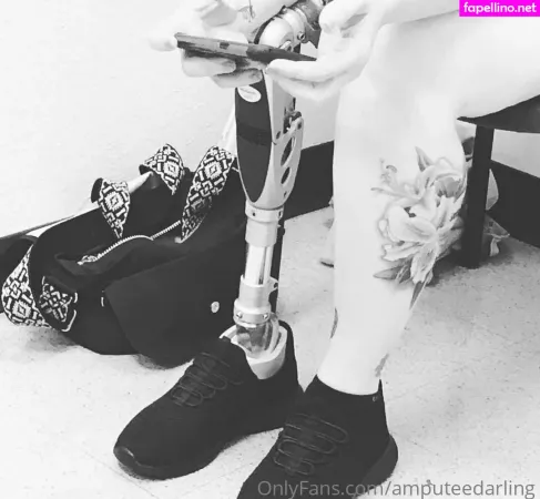 Amputeedarling OnlyFans Thumbnail #FwSHCkzZyL