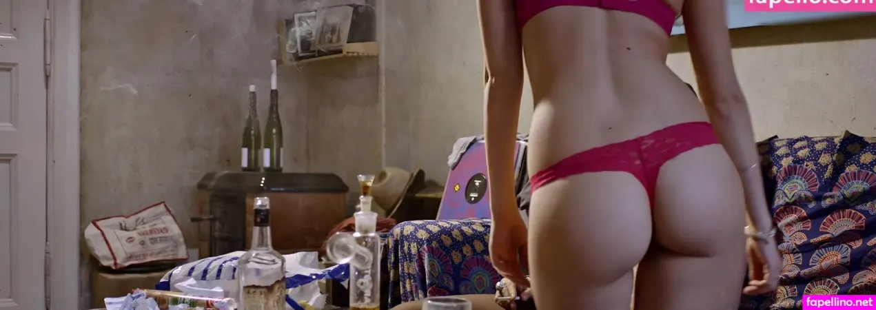 Amrei Haardt OnlyFans Thumbnail #F8VwBfgBzT