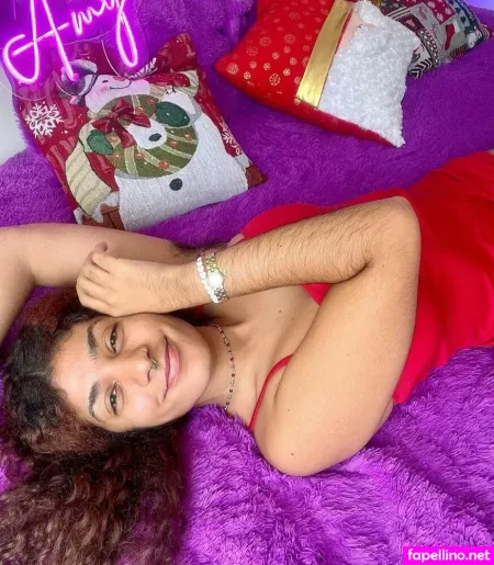 Amy 50 OnlyFans Thumbnail #3C85rInL2Y