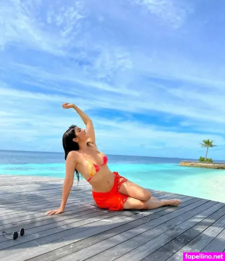 Amy Amyaela OnlyFans Thumbnail #AHIV0rjbJv