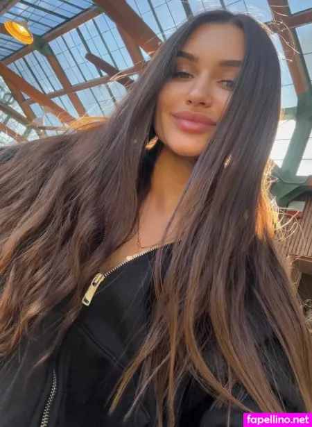 Amy Blake OnlyFans Thumbnail #A0ZkfZkQ4c