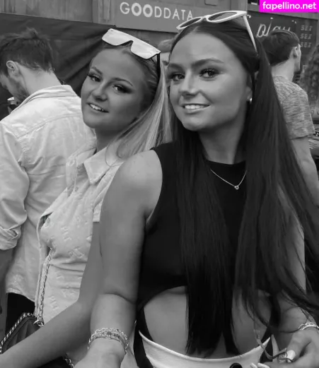 Amy Brown 1 OnlyFans Thumbnail #X1TvdD6qKW