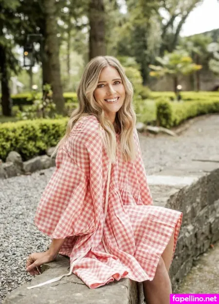 Amy De Bhrun OnlyFans Thumbnail #zc8G8pOceB