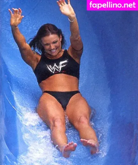 Amy Dumas OnlyFans Thumbnail #d4M6cFNpYA