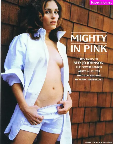 Amy Jo Johnson OnlyFans Thumbnail #0EKYxihpX0