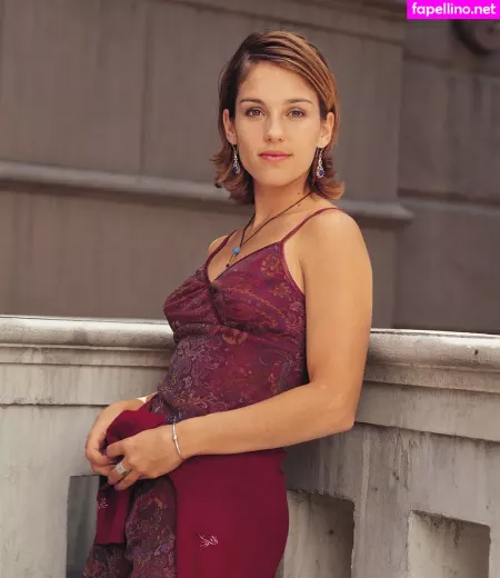 Amy Jo Johnson OnlyFans Thumbnail #mUMmnKzK65