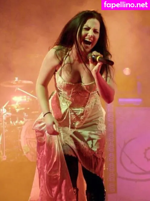 AmyLee_plays, Slemgem, amy_lee, amyleeplays Nude Leaked OnlyFans Photo #83NsD4u16J