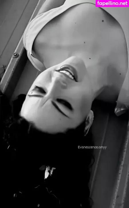 Amy Lee OnlyFans Thumbnail #9MLt15I3vx