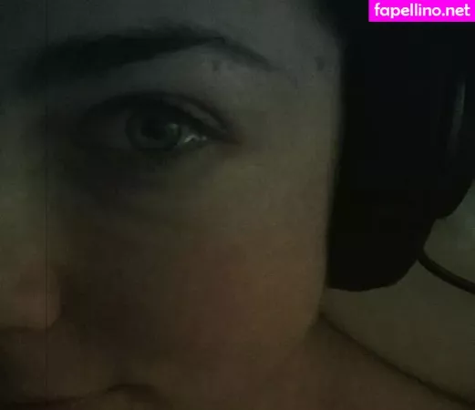 Amy Lee OnlyFans Thumbnail #D21D1HK2Cv