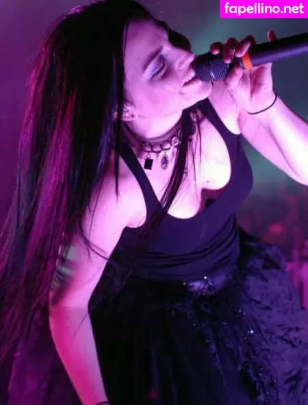 Amy Lee OnlyFans Thumbnail #GxtK3rbnpD