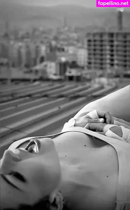 Amy Lee OnlyFans Thumbnail #IAUQghhRMO