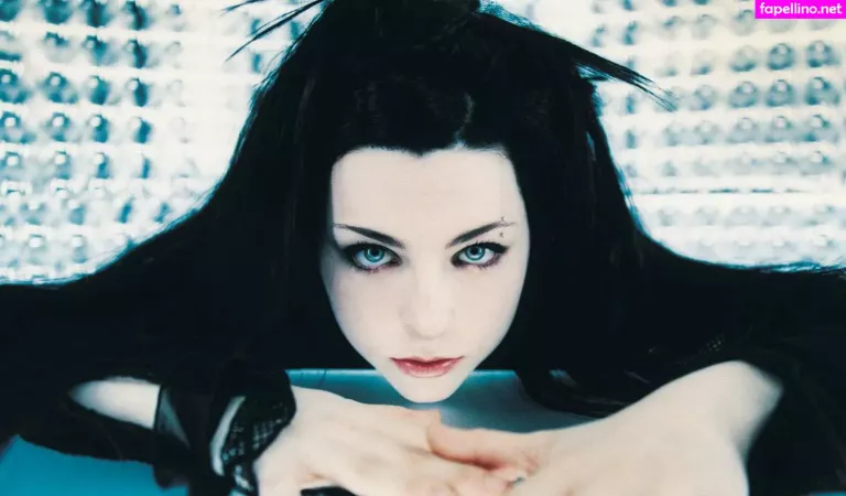 Amy Lee OnlyFans Thumbnail #NzFBHhSOWA