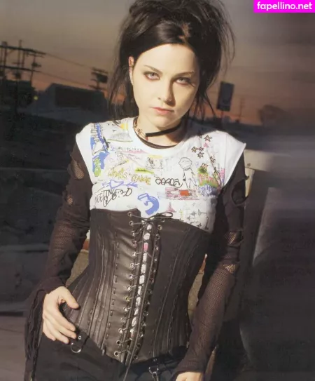 Amy Lee OnlyFans Thumbnail #XV1PHyikLT