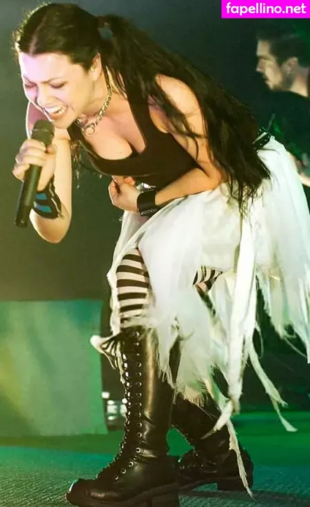 Amy Lee OnlyFans Thumbnail #kNnIrztsaA
