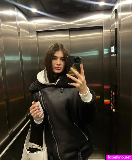 Amy Li OnlyFans Thumbnail #ozPD6ED32W