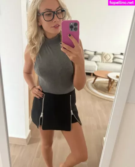 Amy Love OnlyFans Thumbnail #z3sEocMPME