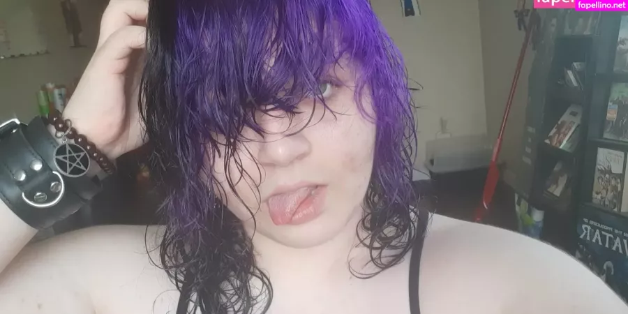 Amy Lovotomy OnlyFans Thumbnail #ndtbEHrXPd
