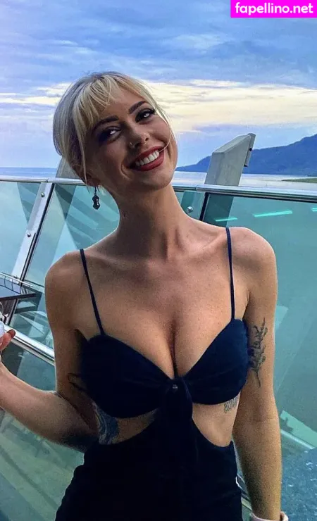 Amy Mason OnlyFans Thumbnail #BoZit0aBGs