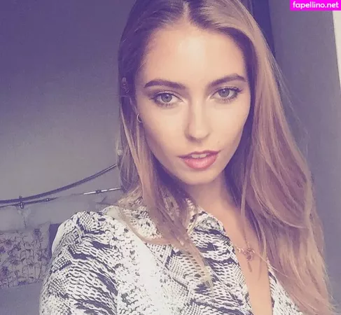Amy Neville OnlyFans Thumbnail #iTthGqUi1Q