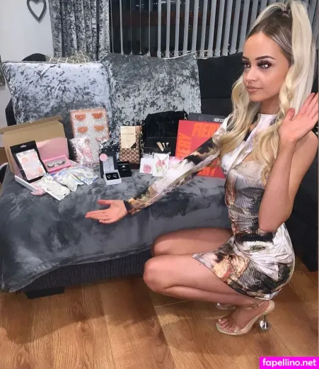 Amy Nicole Thompson OnlyFans Thumbnail #T8Slc3JXXu