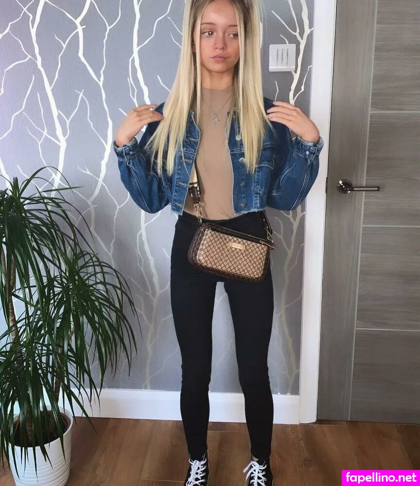 amy_nicolexx, https:, petitesneakylink Nude Leaked OnlyFans Photo #tid2Ls2Dw1