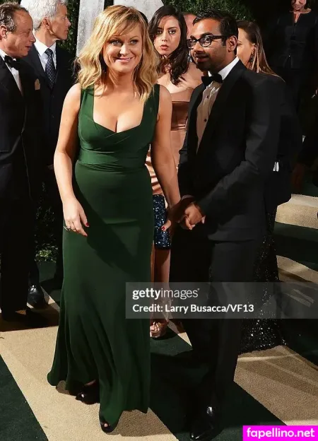 Amy Poehler OnlyFans Thumbnail #l0iLPA4CPJ