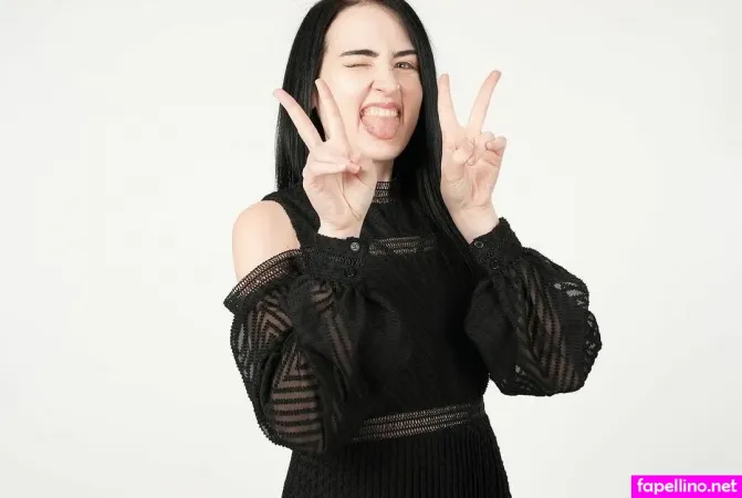 Amy Roberts OnlyFans Thumbnail #Nonn386tnM