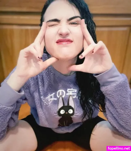 Amy Roberts OnlyFans Thumbnail #aL1OqAfDE7