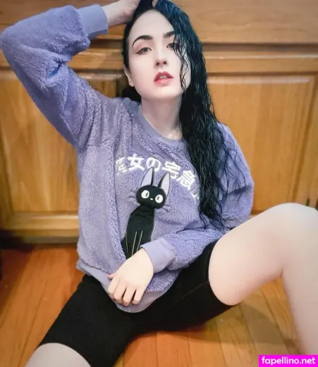 Amy Roberts OnlyFans Thumbnail #o27AstxYvy