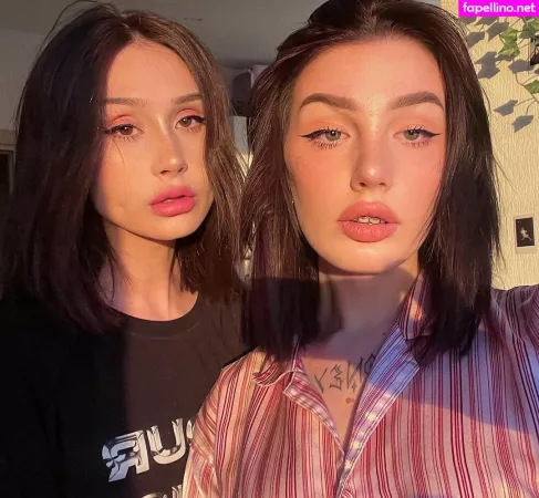 Amy Split OnlyFans Thumbnail #3qi9NlbZqK