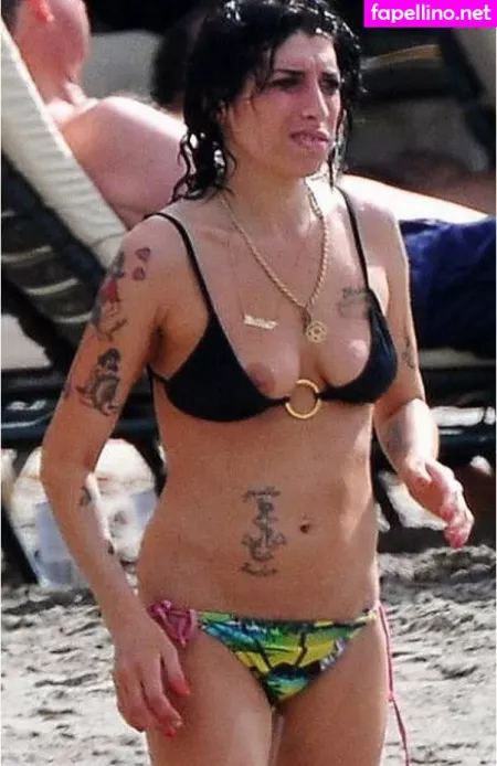 Amy Winehouse OnlyFans Thumbnail #IsoYgEOcZJ
