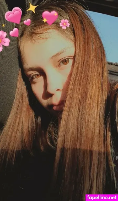 Amybelle OnlyFans Thumbnail #WRRVq8Vbf1