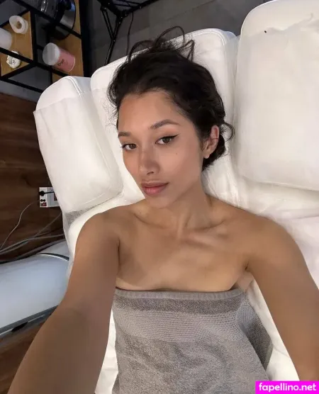 Amychanfree OnlyFans Thumbnail #ASnBIYV5Kg