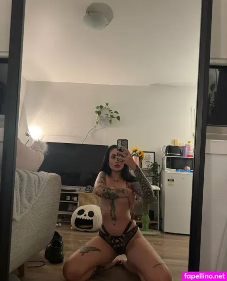 Amyelrad OnlyFans Thumbnail #0DdVg42Z9F