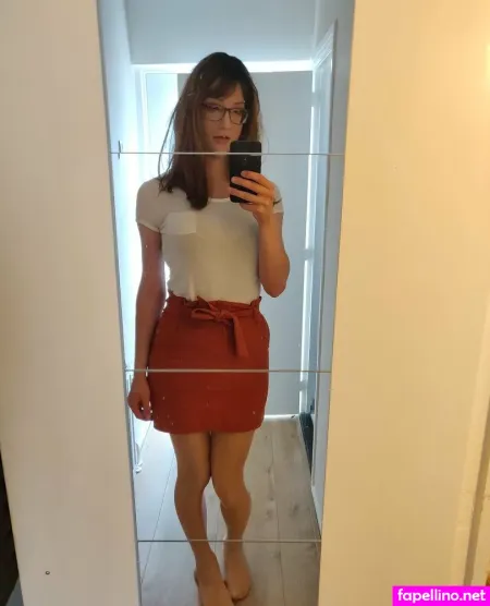Amyhall5125 OnlyFans Thumbnail #kXB4CU3vaF