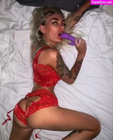 Amylicks OnlyFans Thumbnail #kSQ0wuRGbk