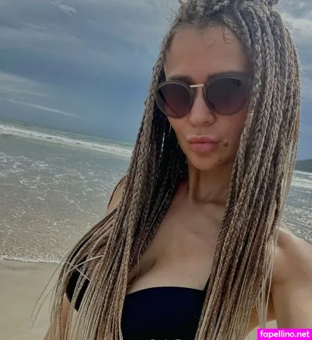 Amylove Free OnlyFans Thumbnail #wKDQREyqll