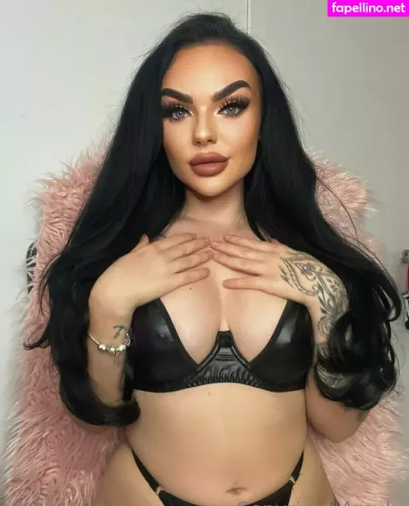 Amyluxxx OnlyFans Thumbnail #wT66mCsd0k