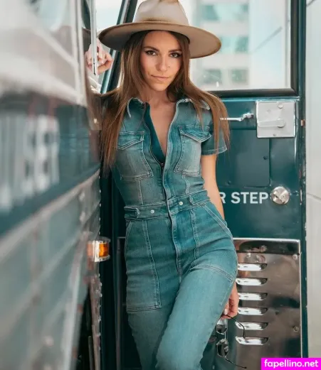 Amymarie Gaertner OnlyFans Thumbnail #OMQCe6zsDA