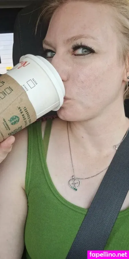 Amyparadise OnlyFans Thumbnail #1A7dw6M7Tc