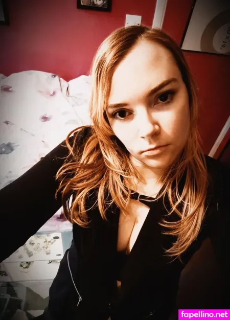 Amypond OnlyFans Thumbnail #WCXHHFs1LF