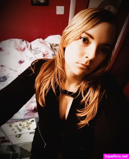 Amypond OnlyFans Thumbnail #iWQhLIokv9