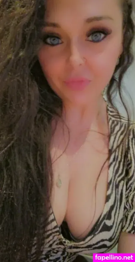 Amyrights3xy92 OnlyFans Thumbnail #99lScGrBBT