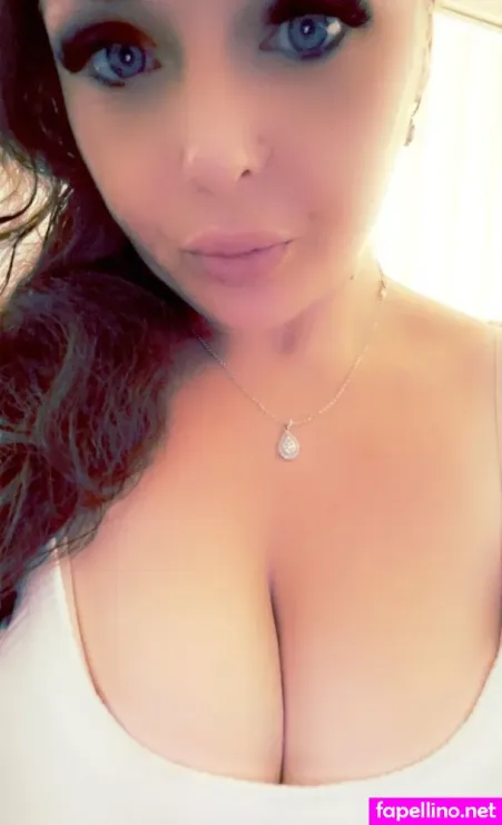 Amyrights3xy92 Main Profile Photo