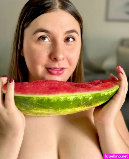 Amyross OnlyFans Thumbnail #UyFgbFBYpU