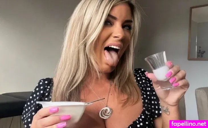 Amysolesx OnlyFans Thumbnail #6b0uXsb07y