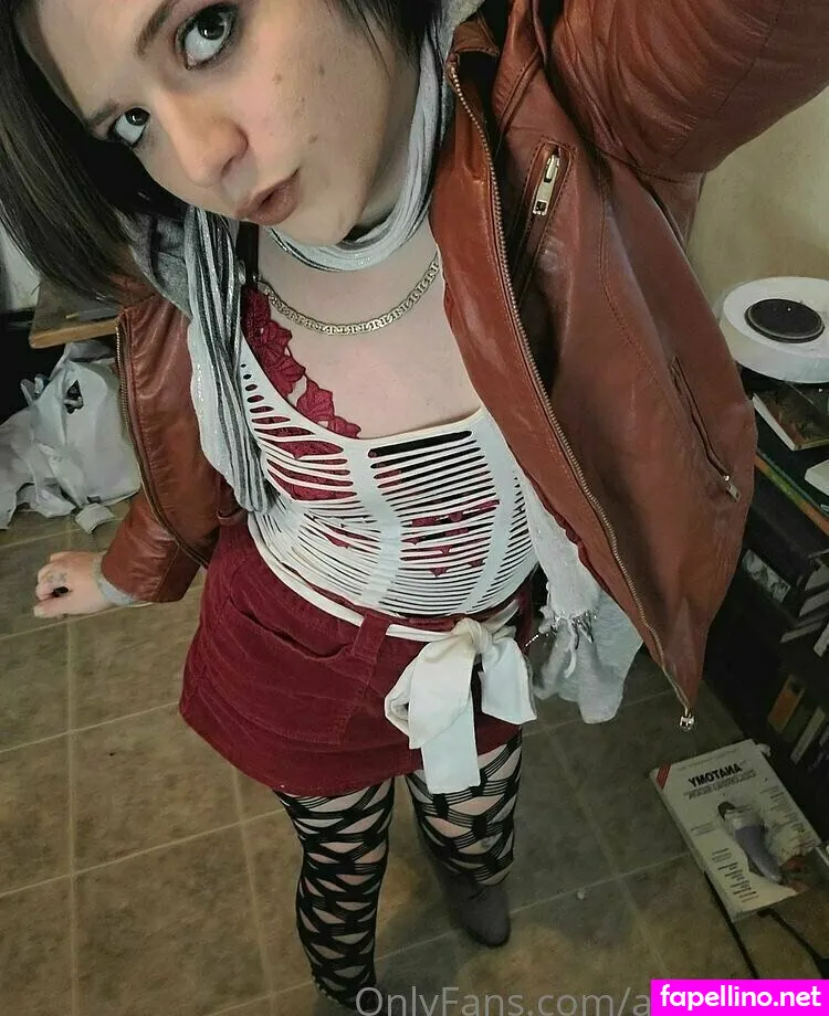 amythrill, dvlwearsdsgnr Nude Leaked OnlyFans Photo #EKjzsvsHS2