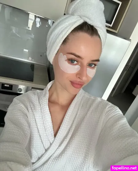 Amywinestine OnlyFans Thumbnail #FSPRTR6E1M